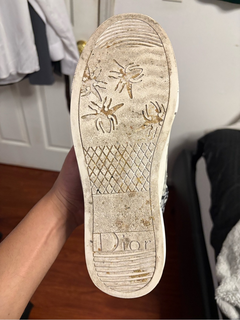 Dior High-Top Sneaker in White and Gray Monogram - Picture 3 of 3